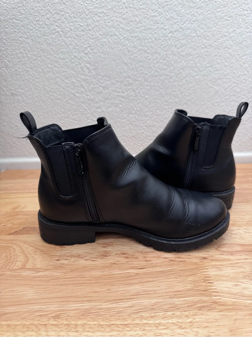Torrid Black Chelsea Ankle Boots 7WW